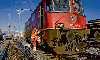 Un collègue du team Cargo de Thoune va aller chercher un wagon de gypse à Leissigbad. Les déclaration du directeur  des CFF inqiètent quant au futur du trafic par wagons isolés.